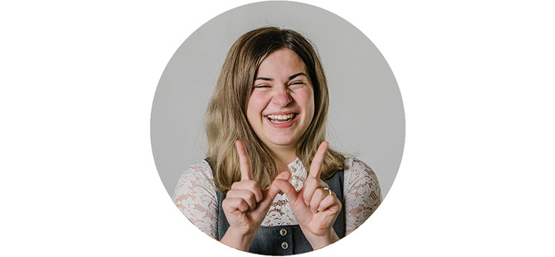 Elena, Rezeptionistin in Bad Reuthe