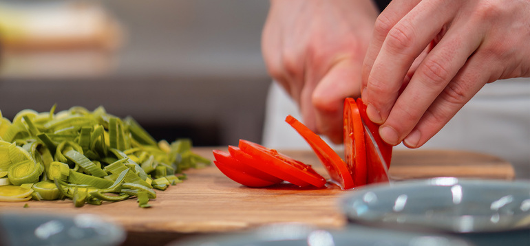 BR_ChrisBorg_Juli23_Kueche_138_cf_1400x650px BR_ChrisBorg_Juli23_Kueche_138_cf_1400x650px