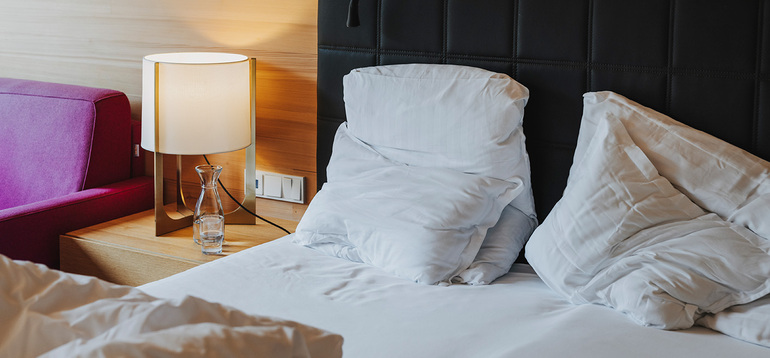 Ausgeschlafen in den Zimmern vom Gesundhotel Bad Reuthe Ausgeschlafen in den Zimmern vom Gesundhotel Bad Reuthe